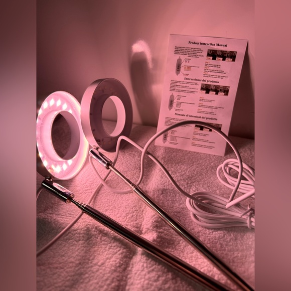 Set of two in pot grow lights with USB connection dimmable with timer - Picture 3 of 9